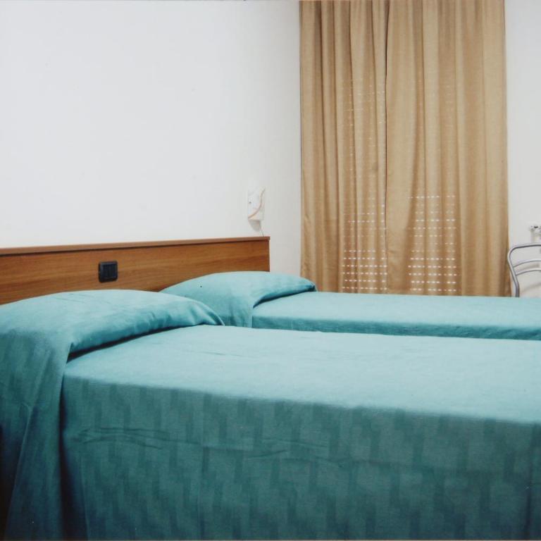 B&B La Collina - Triple Room with Private Bathroom - 2