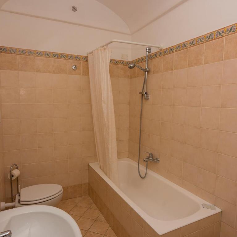Casa Maresca Residence - Appartamento con 2 Camere da Letto - 3