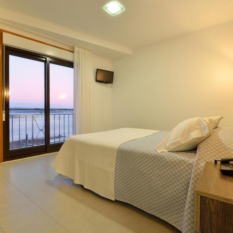 Hotel Montemar *** Superior - Habitación Doble con vistas al mar - 1 o 2 camas - 8
