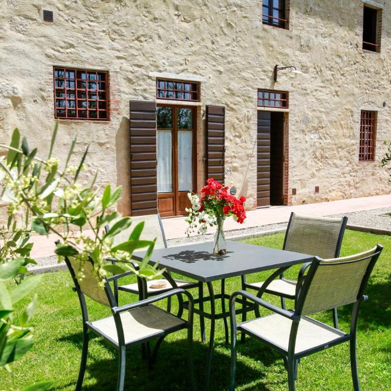 Fattoria Abbazia Monte Oliveto - Three-Bedroom Apartment - 5