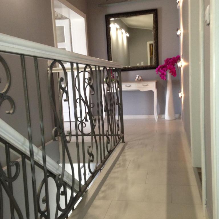 Selena - Five-Bedroom House - 56