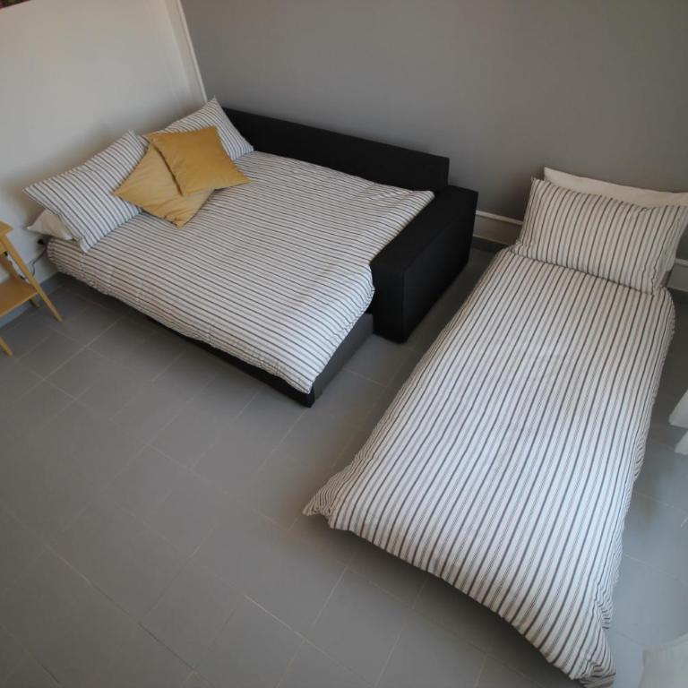 Interno24 Apartment - Two-Bedroom Apartment - 14