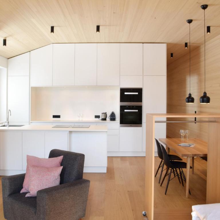 Pension Alpenfluh - Familienapartment - Nebengebäude - 4