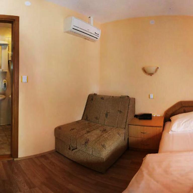 B&B Vila Raj - Trokrevetna Soba - 4