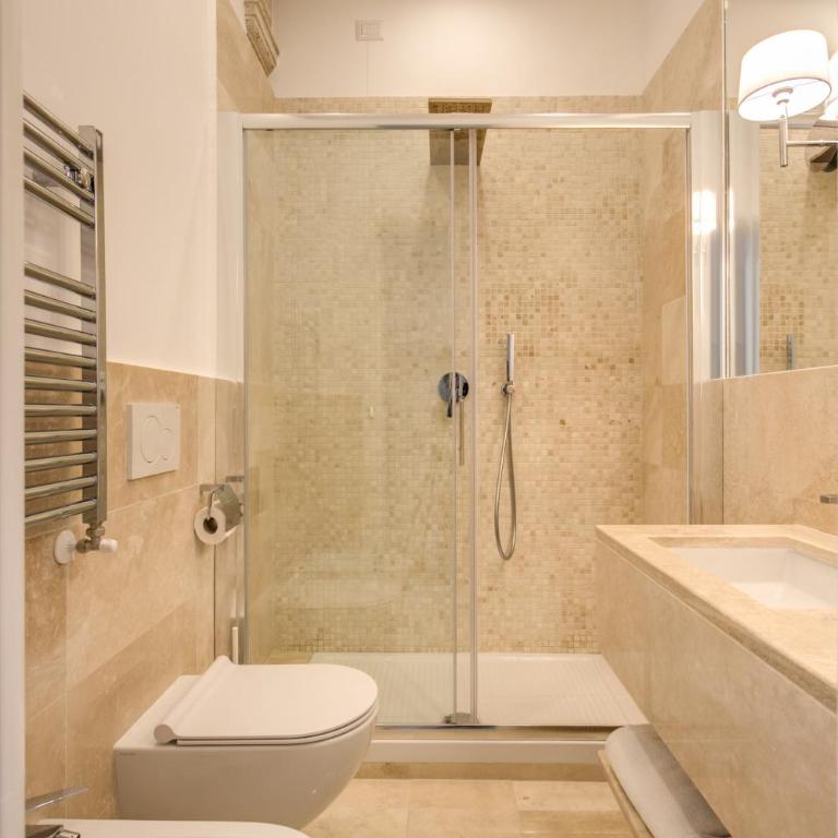 Pantheonview - Luxury Suites - Camera Matrimoniale/Doppia con Letti Singoli con Balcone - 6
