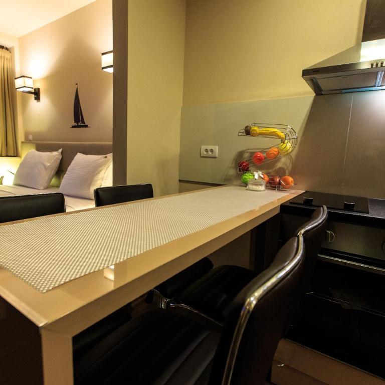 Atlantic Hotel - Two-Bedroom Apartment - 63