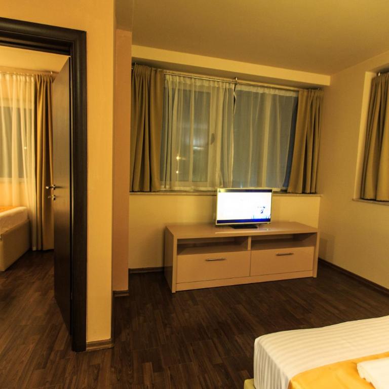 Atlantic Hotel - Two-Bedroom Apartment - 54