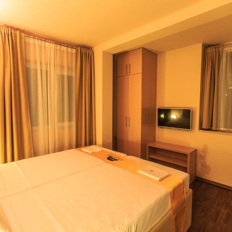Atlantic Hotel - Two-Bedroom Apartment - 27
