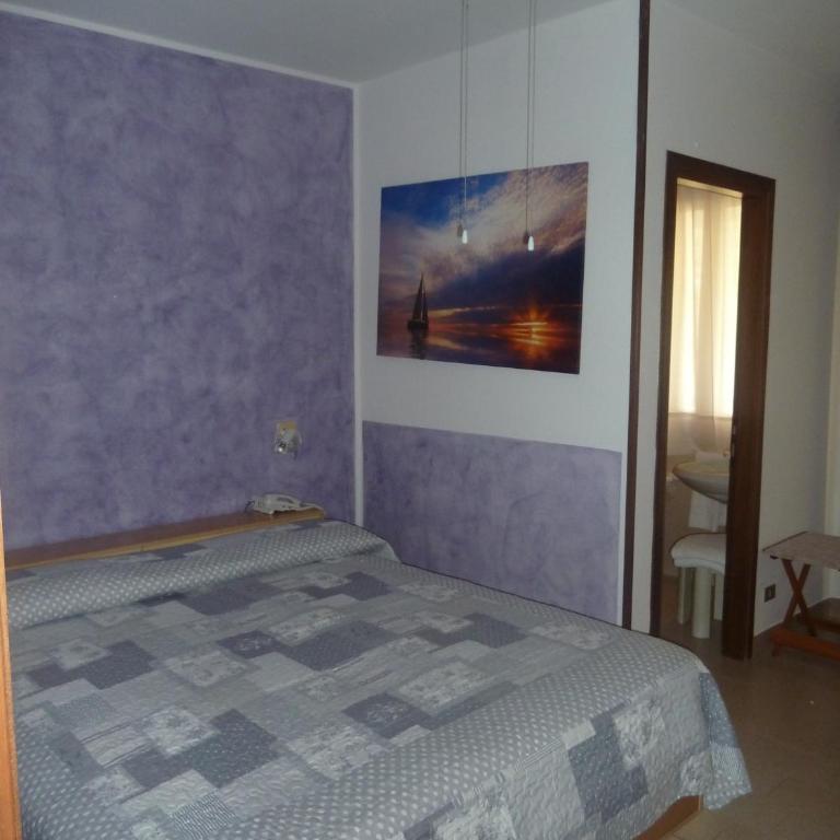 Albergo Casa Este - Camera Matrimoniale - 10