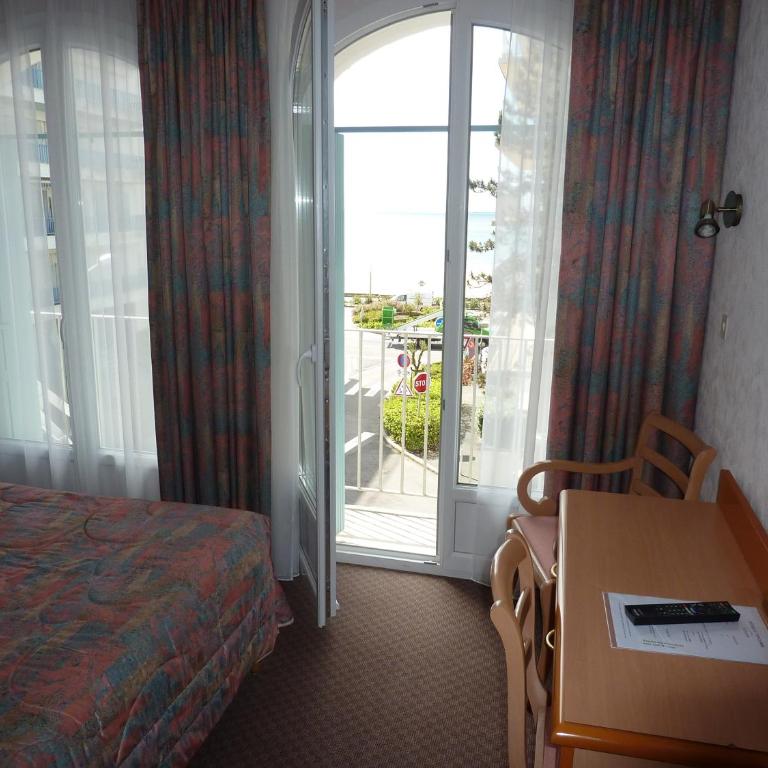 Hôtel La Concorde - Chambre Double Supérieure - Vue sur Mer - 7