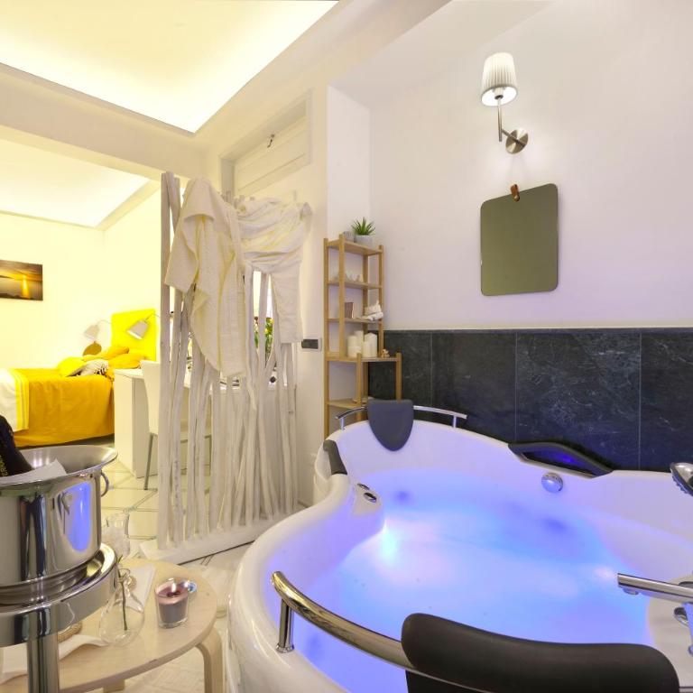 B&B Sorrento Central - Junior Suite con Vasca Idromassaggio - 6