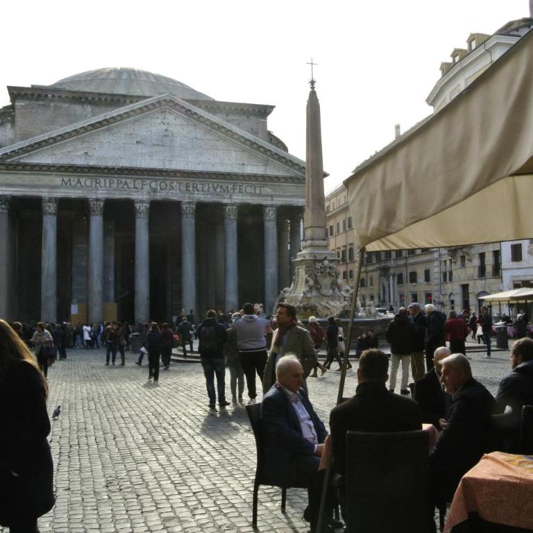 Pantheon Domus Valentino - Casa Vacanze - 1