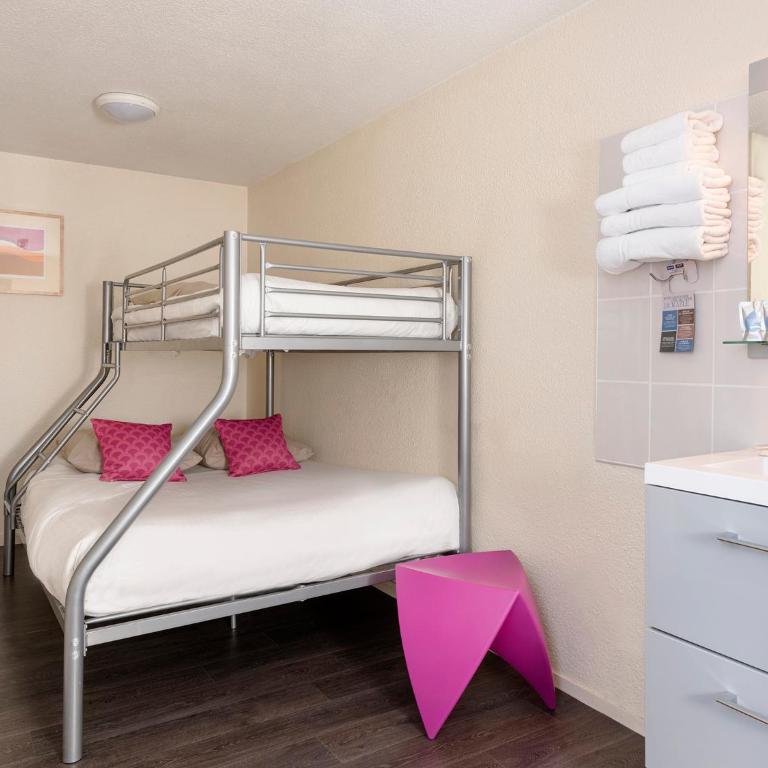 Kyriad Saint-Etienne Centre - Chambre Familiale - 6