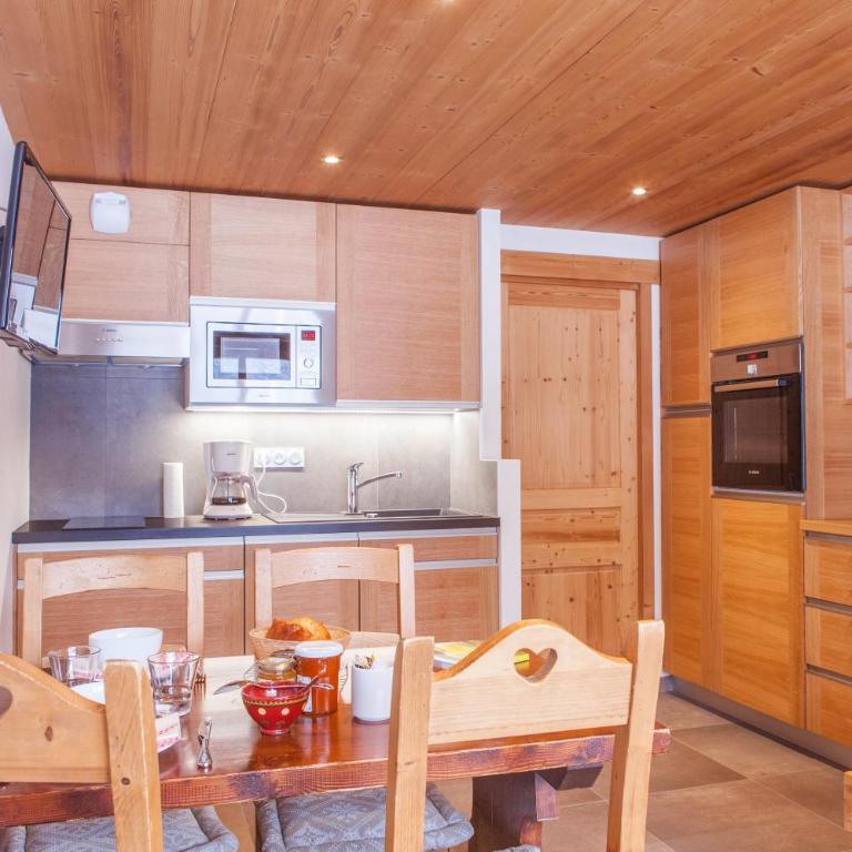 Studio Beauregard - Apartment with Balcony - 9