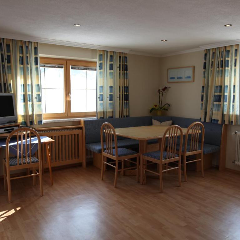 Haus Helga - Apartment mit 2 Schlafzimmern - 1
