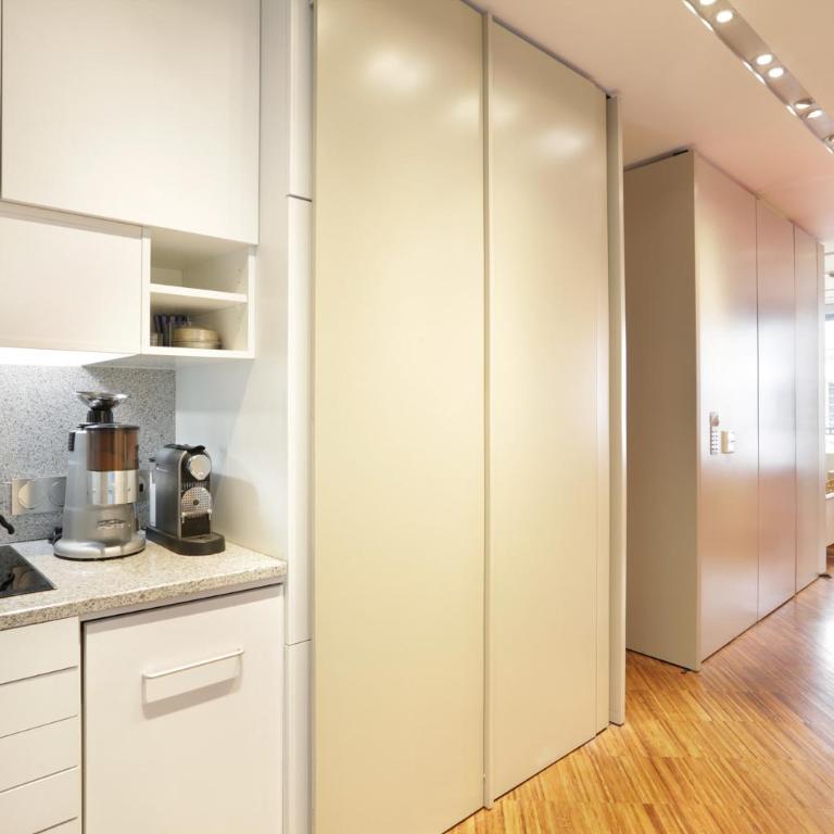 Terrace Matignon Apartment - Appartement - 17