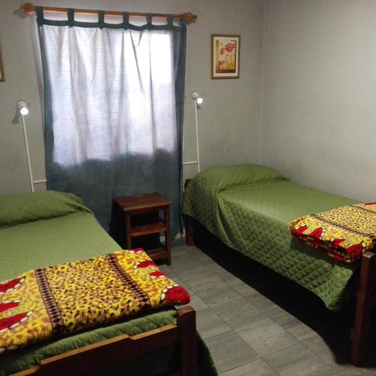 Hostal Namaste - Habitación Doble con baño privado externo - 2 camas - 18