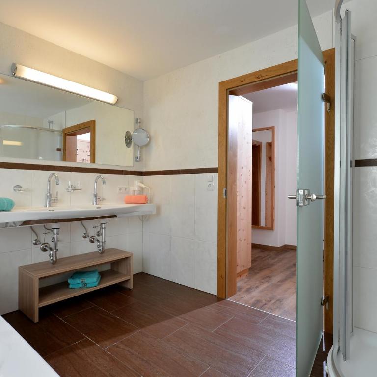 Berggasthaus Steinerkogl - Standard Familienzimmer - 4