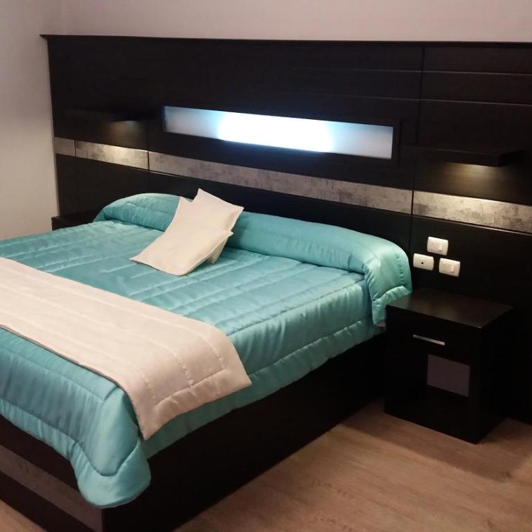 Hotel Majestic 2 by HHG - Suite con cama extragrande - 1