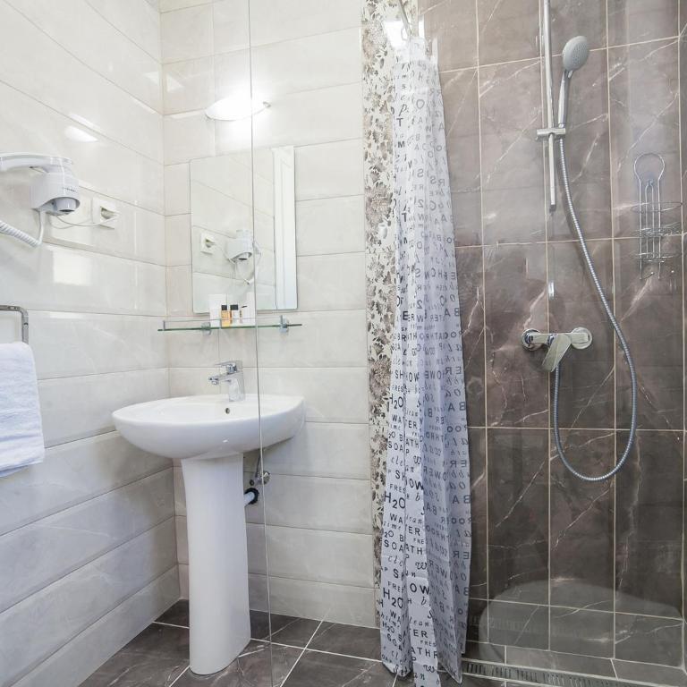Apartments Castello - Luxury One Bedroom Apartment - 21