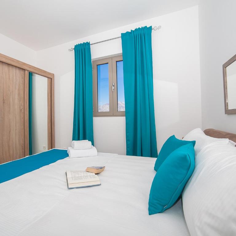 Apartments Castello - Luxury One Bedroom Apartment - 19