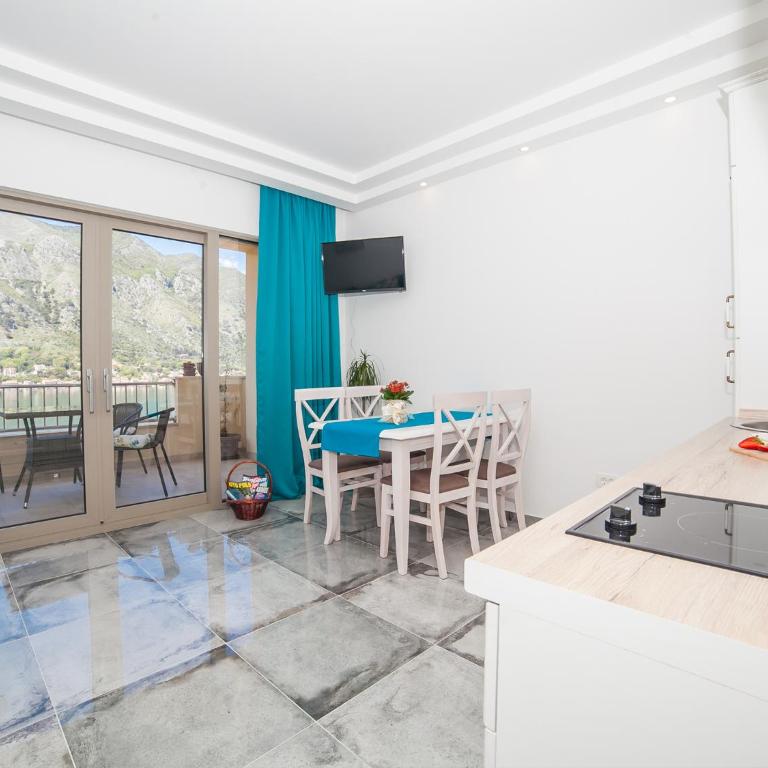 Apartments Castello - Luxury One Bedroom Apartment - 24