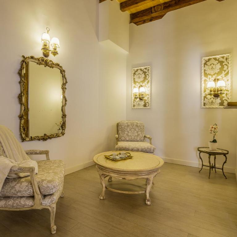 Oriente Palace Apartments - Apartment - 19