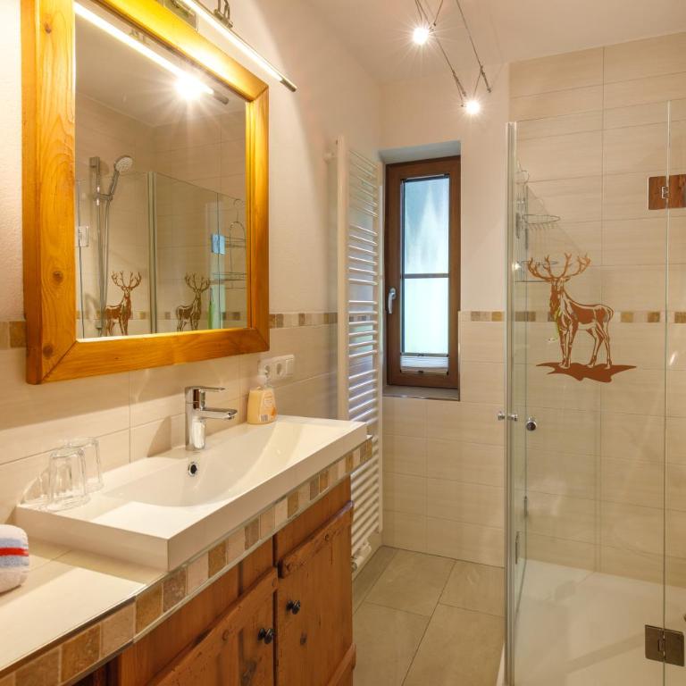 Lohener Hof - Ferienwohnungen Gastager - Apartment mit Balkon - 10