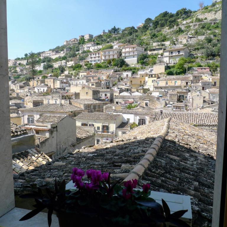 I Tetti di Siciliando - Camera Tripla con Vista Città - 4