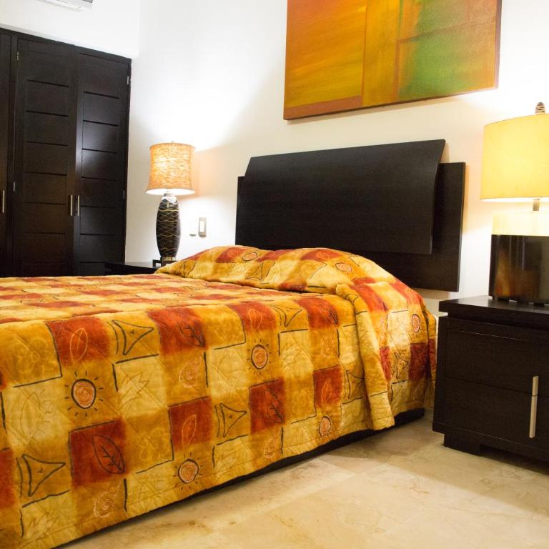 Ocean Front Corto Maltes 104 in Downtown - Two-Bedroom Apartment with Ocean View - 22