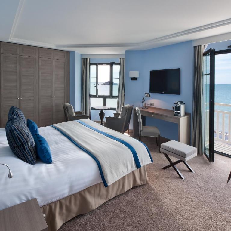 Hôtel Le Nouveau Monde - Chambre Double ou Lits Jumeaux Premium - Vue sur Mer - 1
