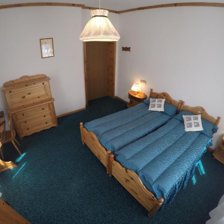 Hotel Fiames - Camera Doppia con Letti Singoli con Bagno - 1