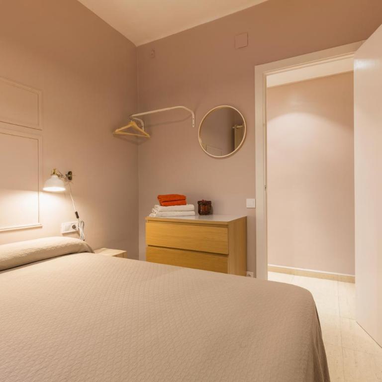 ApartEasy - Plaza España & Fira - Three-Bedroom Apartment - Plaza Espanya - 26