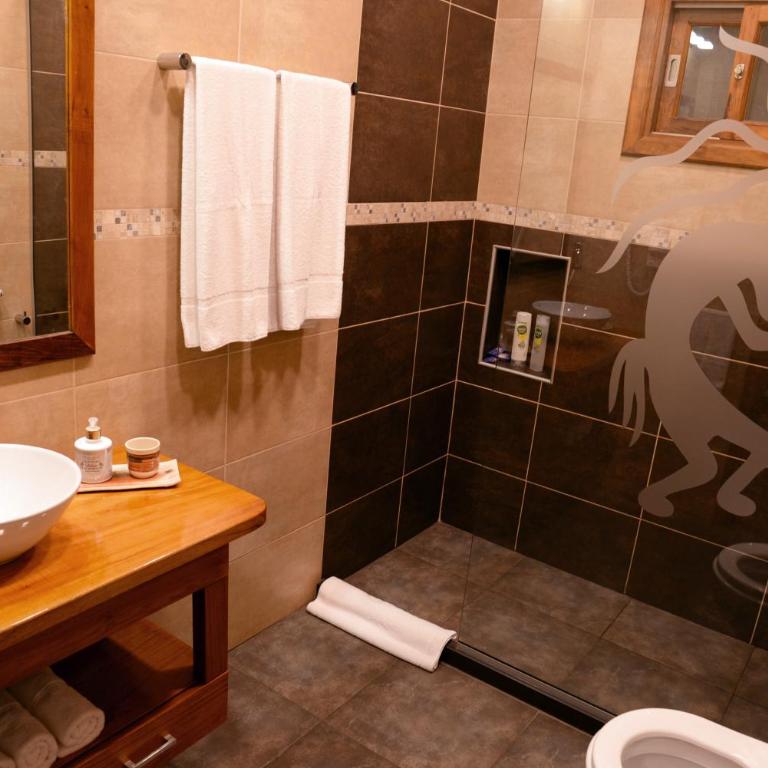 Posada del Chamán Iguazú - Deluxe Quadruple Room - 18
