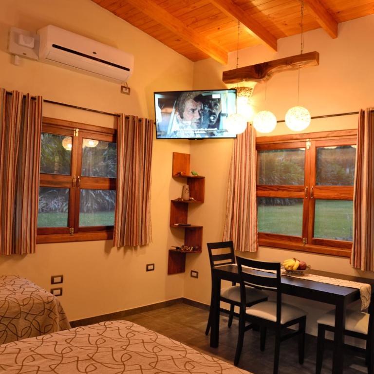 Posada del Chamán Iguazú - Deluxe Triple Room - 4