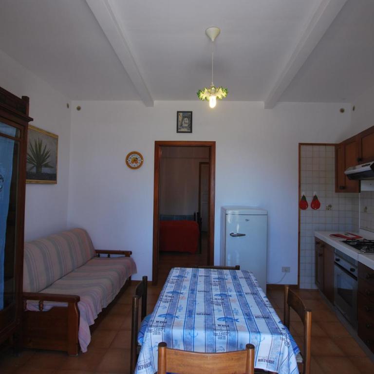 Vulcanoconsult Appartamenti Spiaggia - Appartamento con 1 Camera da Letto - Via Marina Garibaldi 127 - 13