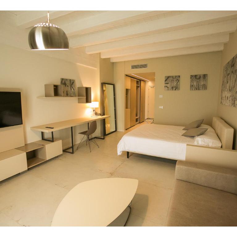 Ca' Barbini Resort - Junior Suite con Balcone e Vista Lago - 7