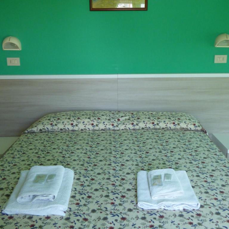 Consul Hotel - Camera Matrimoniale/Doppia con Letti Singoli - 1