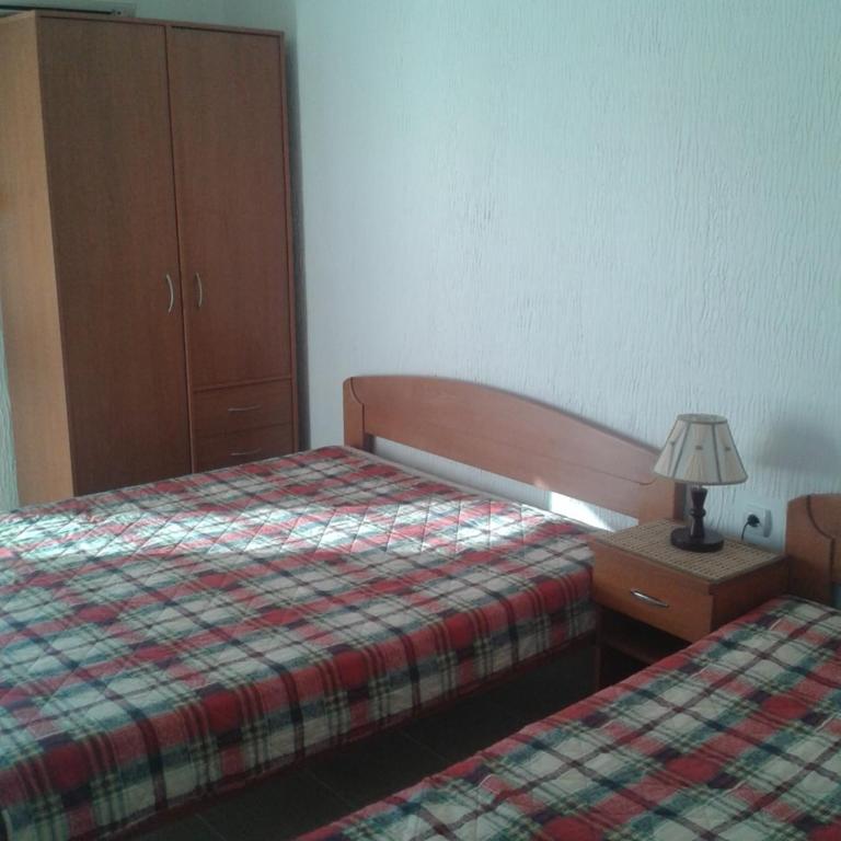 Guesthouse Lautasevic - Apartment - 9