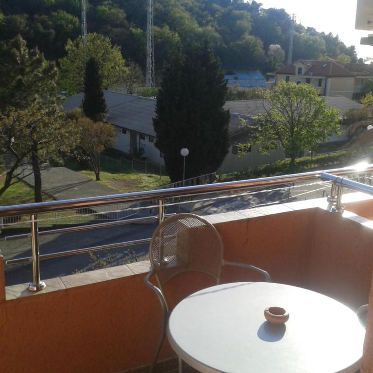 Guesthouse Lautasevic - Apartment - 8