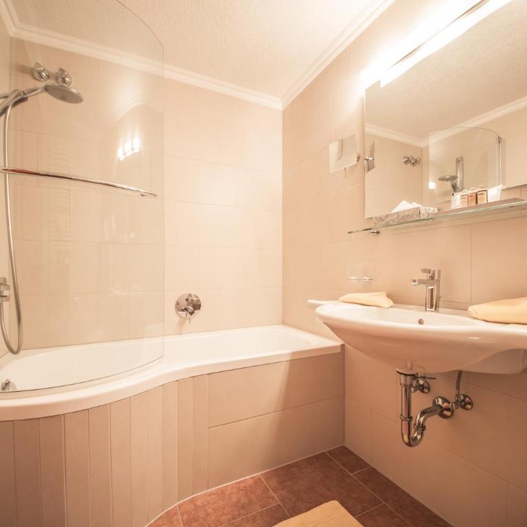 Hotel Kristall - Doppelzimmer - 28
