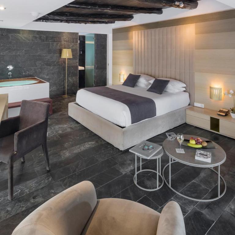 Hotel Boutique Ses Pitreras - Suite Familiar - 3