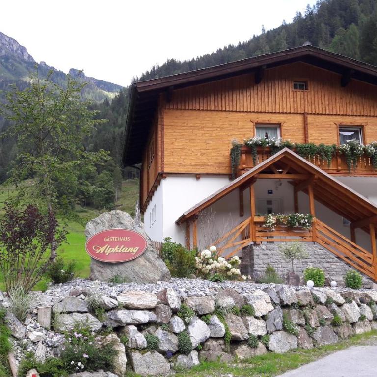 Ferienwohnung Alpklang - Apartment mit Blick auf die Berge - 1
