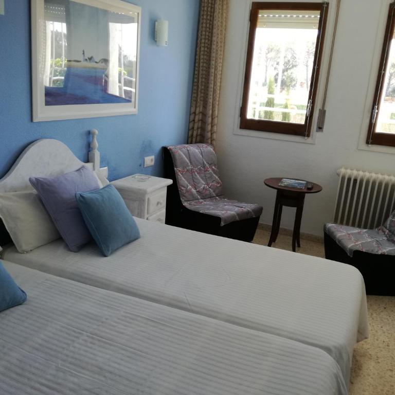 Hostal Los Pinares - Habitación Doble - 1 o 2 camas - 2