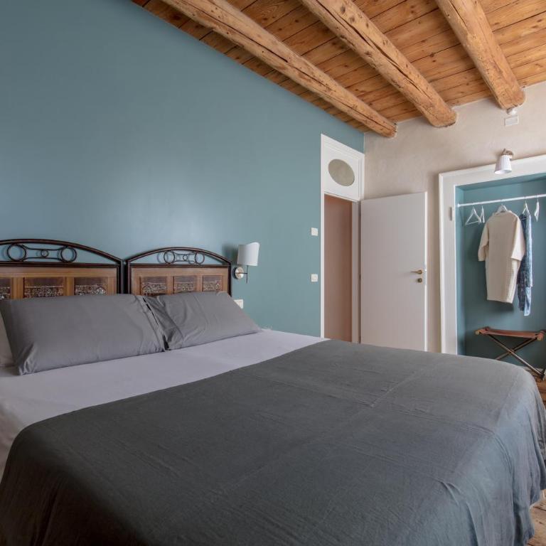 CasaBiondani Lazise - Camera Matrimoniale con Bagno Privato Esterno - 1