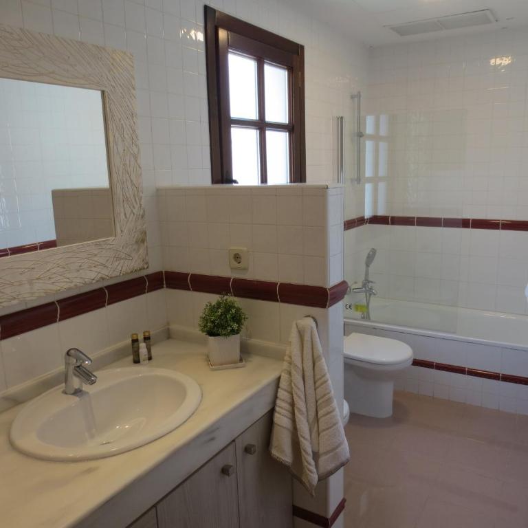 Puro Albaycin - Free parking - Three-Bedroom House - 19