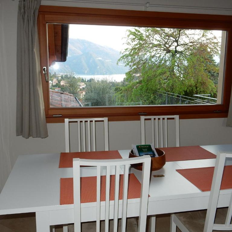 Villa Primula - Appartamento con Vasca Idromassaggio e Vista Lago - 41