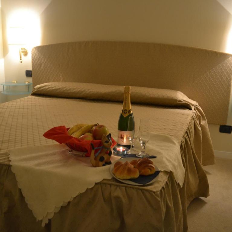 Hotel Il Gatto - Camera Matrimoniale/Doppia con Letti Singoli - 15