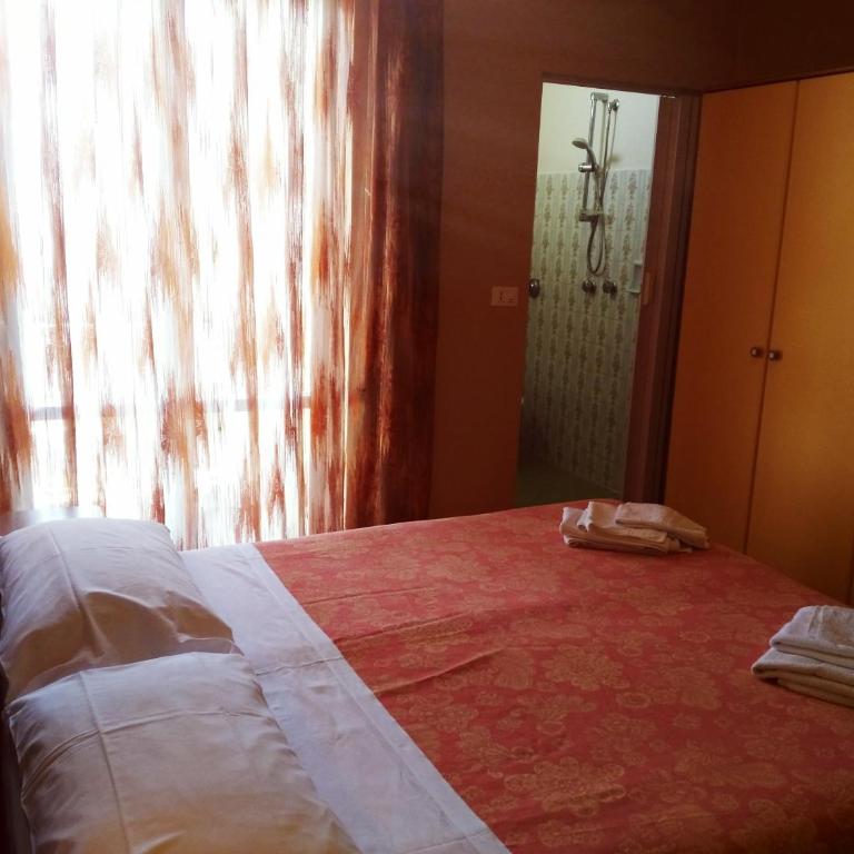 Hotel Simon - Camera Economy Matrimoniale/Doppia con Letti Singoli - 6