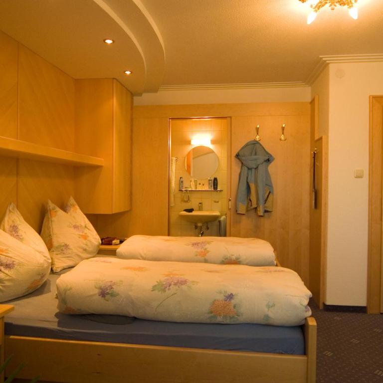 Gästehaus Rosi - Doppelzimmer - 4